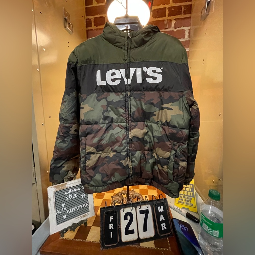 Levi's roket water resistant puffer jacket